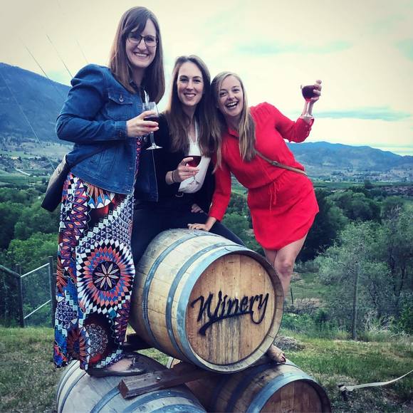 Meet your Posher, Lauren - Picture 1 of 1